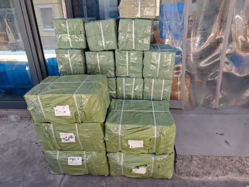 การจัดส่งนอกประตูสองครั้ง — อุปกรณ์ฮาร์ดแวร์ของตู้มุ่งหน้าสู่ประเทศไทยและตะวันออกกลาง